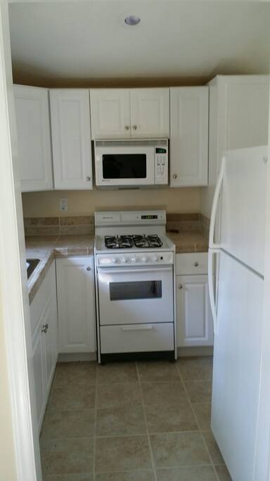 Nice clean kitchen for meals or snacks