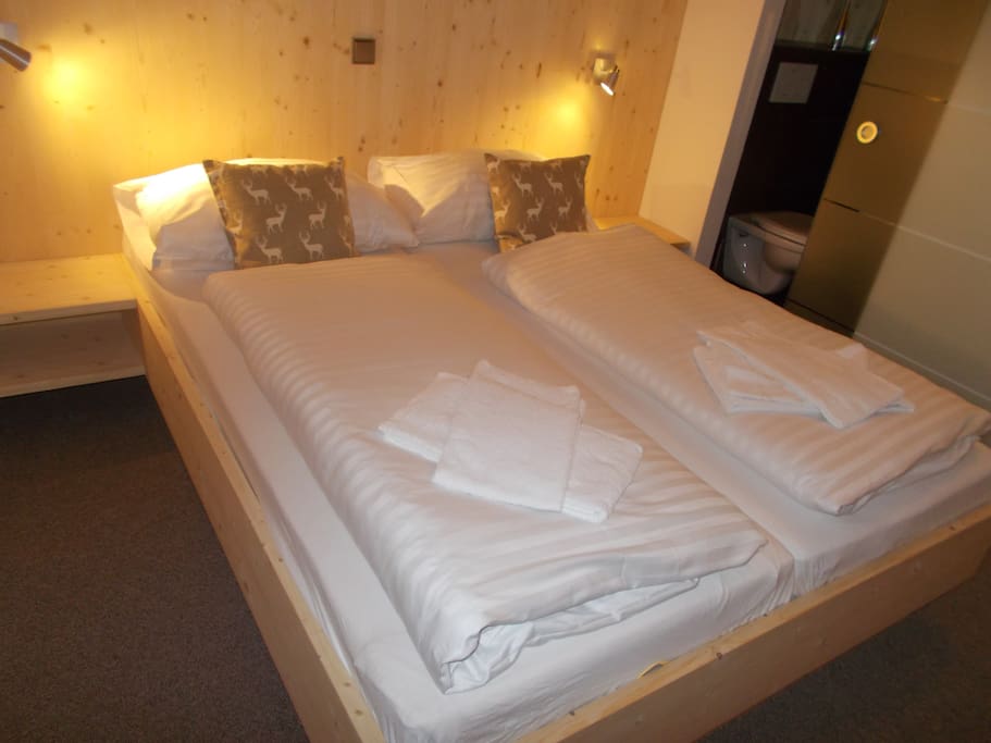 4 Doppelzimmer