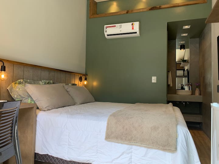 Mar Studio Charm, Comfort& Pool in Floripa Houses for Rent in João