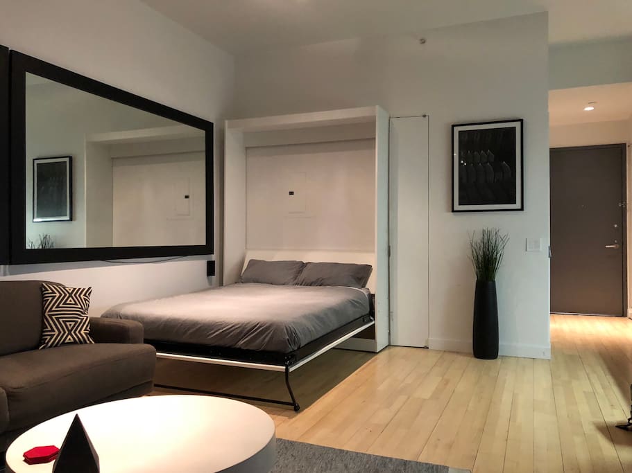Casper queen Murphy bed