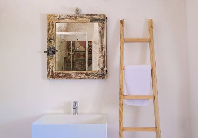 Fantastic Trulli Masseria with pool & big kitchen gallery image 5