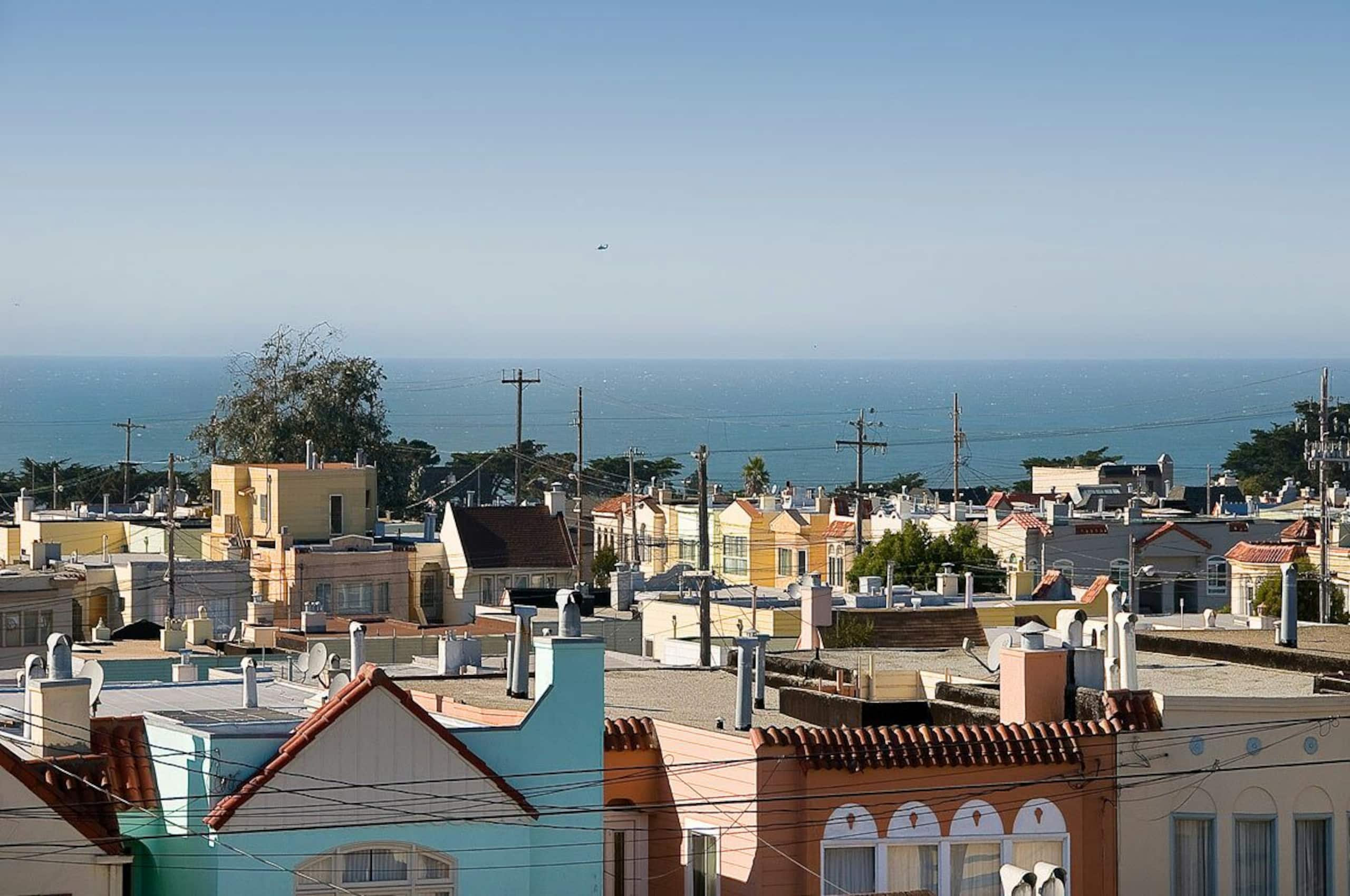 Modern 2BA Oceanview, Garden, Easy MUNI access - Image 21