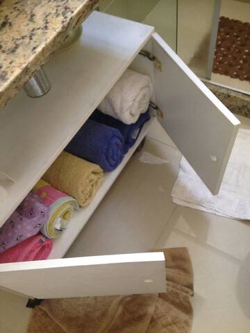 Apart Arpoador Well located- Best RJ Beaches gallery image 4