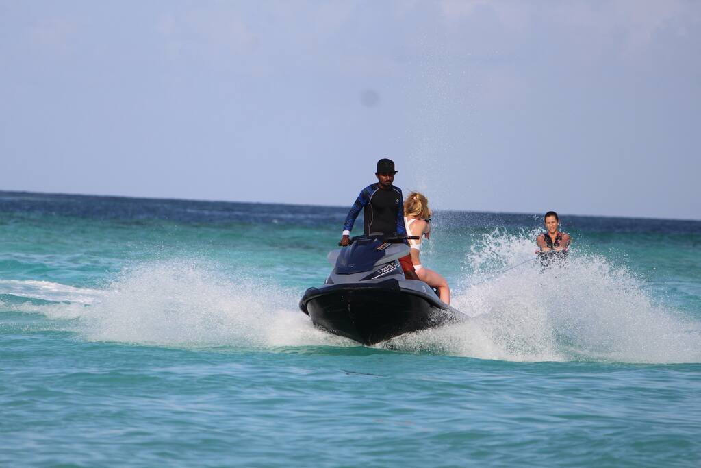 Jet ski riding, Watersports