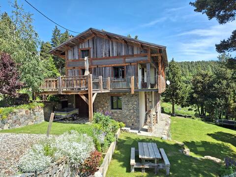 Grand Chalet in Superbolquère