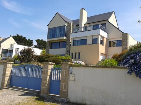 ERQUY villa with sea view and indoor pool