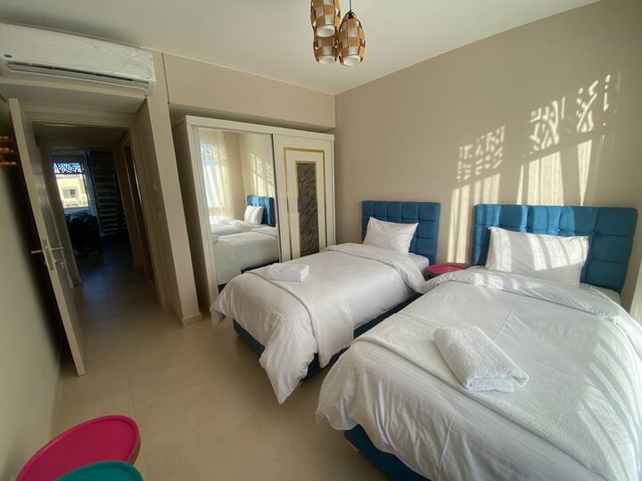 საძინებელი 1