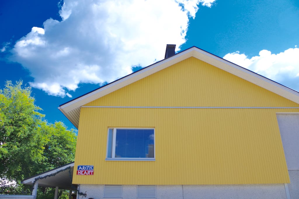 Welcome! This is the house in Summer.