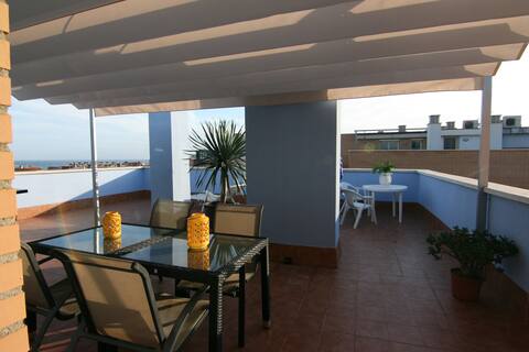 Duplex penthouse with solarium and community pool