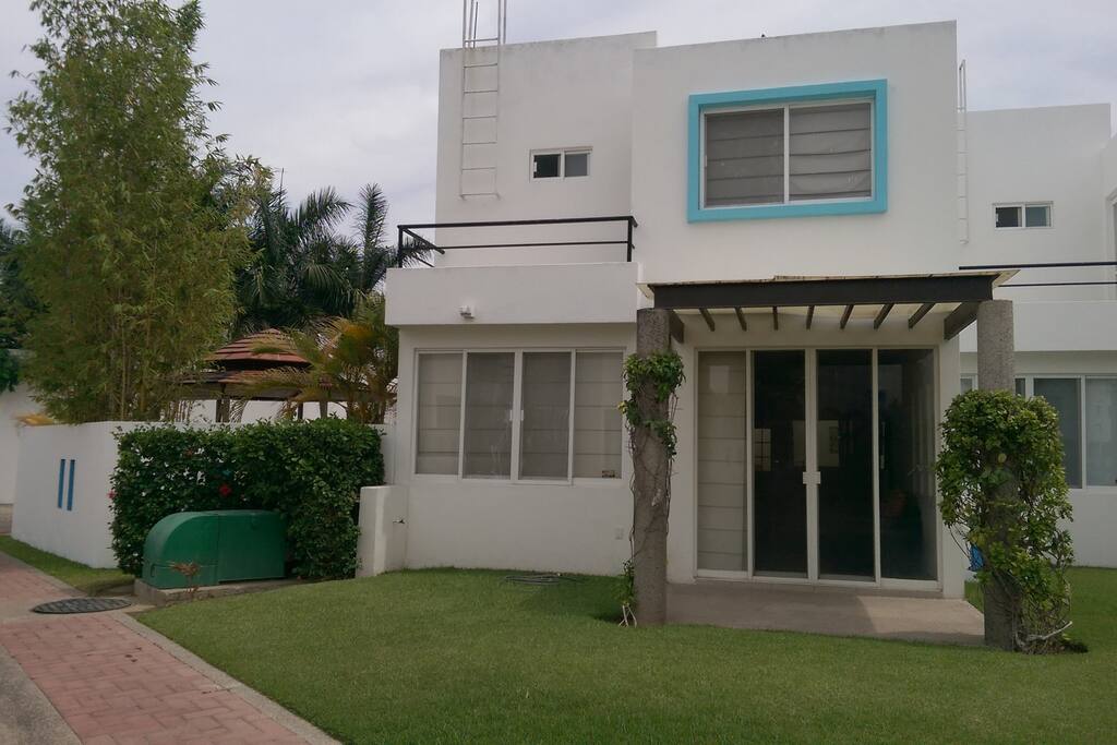Vista al Jardin