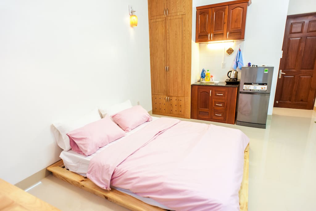 Super cozy room with cozy bed, you will feel as home