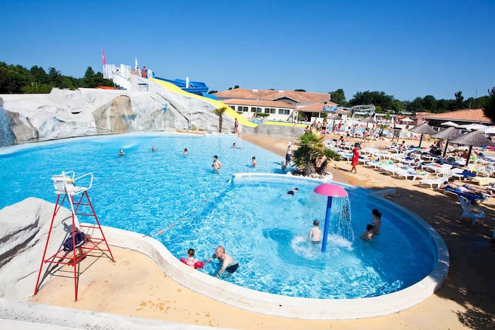 MOBIL-HOME 2 a 6 pers . royan camping 4 * - Bungalows for Rent in Les  Mathes, Nouvelle-Aquitaine, France - Airbnb