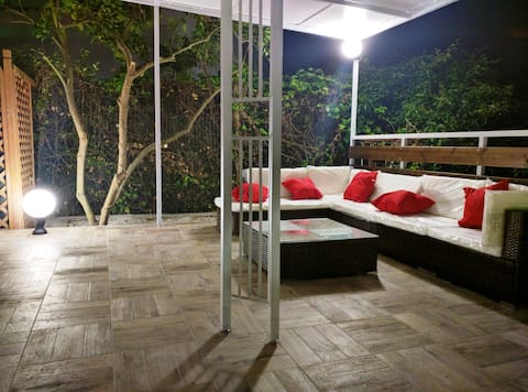Sabaudia Villa lake view city center, close sea.