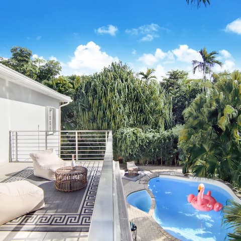 Diamond Estates: 305 Miami