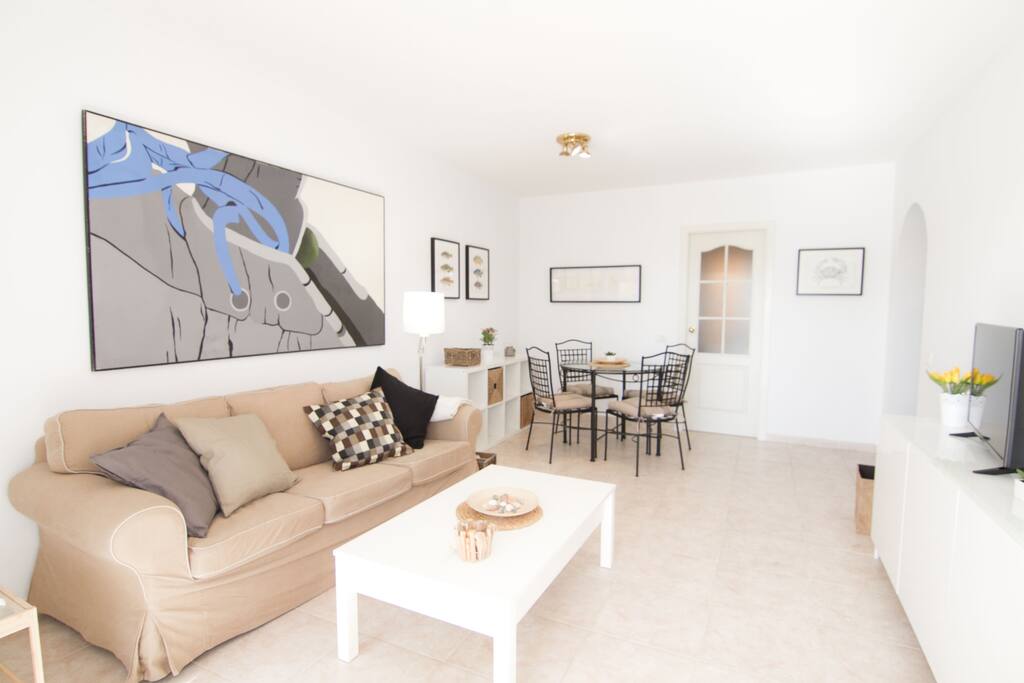 Living room 2