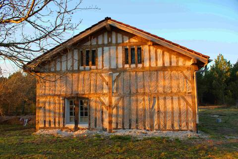 Farm house 9+2 pers 25 min from beaches with pool