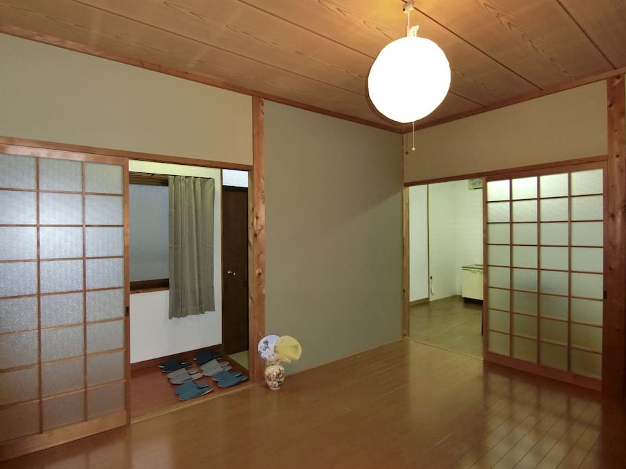 Japanese-Modern style Bedroom/Livingroom with Wooden Floor
寝室・リビング
