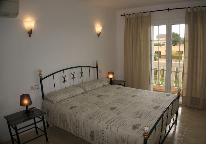 Apartman. Spavaća soba br. 2