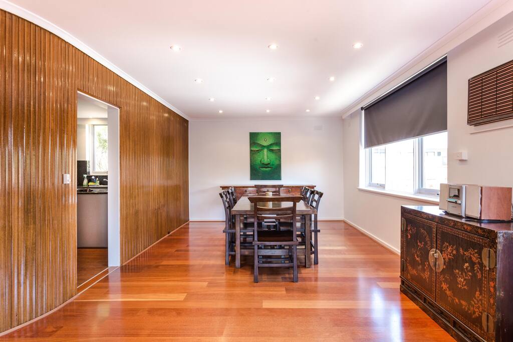 Plug your iPhone into the sound system and enjoy dinner amongst family and friends in this incredibly open space .