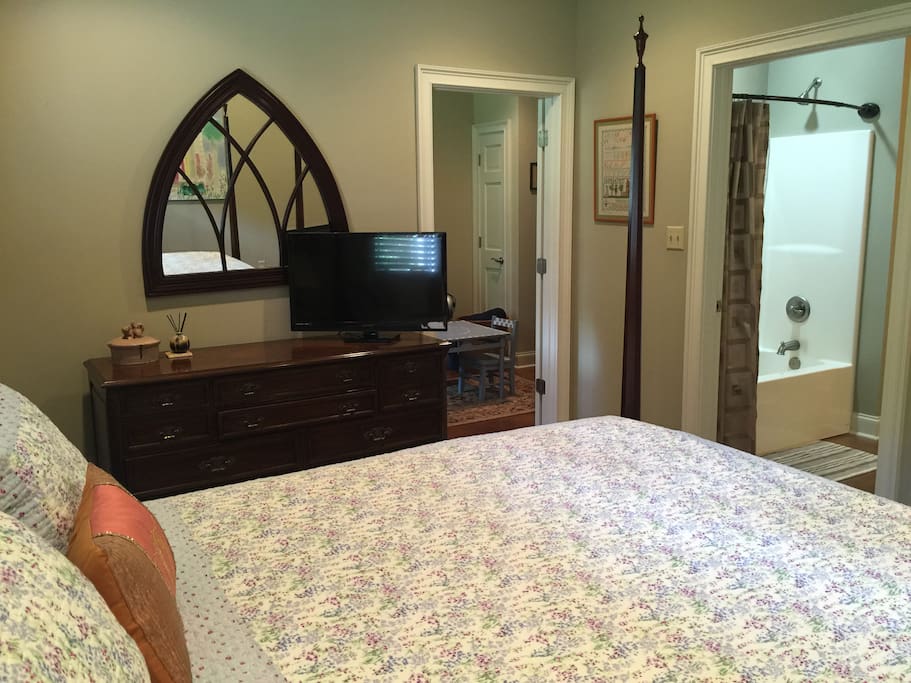 Bedroom 1 with Full-size bed