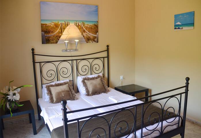 ” Villa Alicia ” gallery image 5