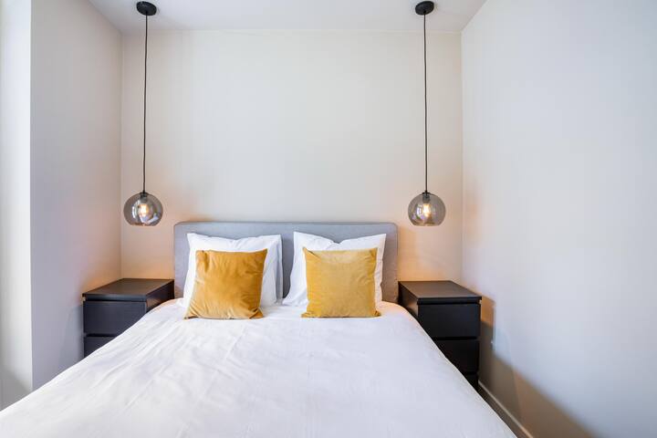 Cozy, new apartment near the Museum Square gallery image 2