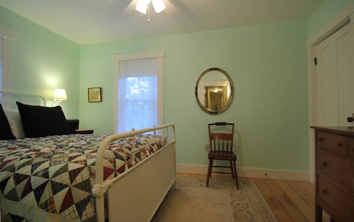 Spavaća soba s bračnim krevetom (širine 150