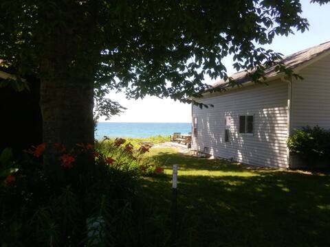 Beachfront Cottage on Lake Michigan