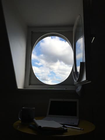 Studio lumineux avec vue, Quartier Latin