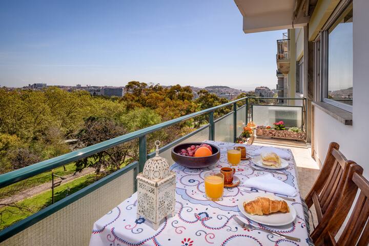 Castilho Lux gallery image 2