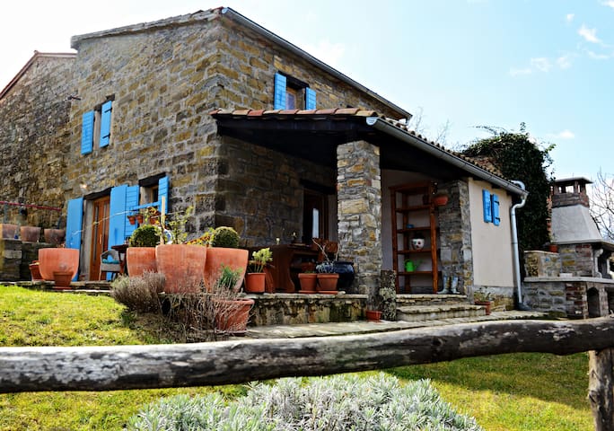 "HOUSE COCCOLA" PARADISE IN NATURE