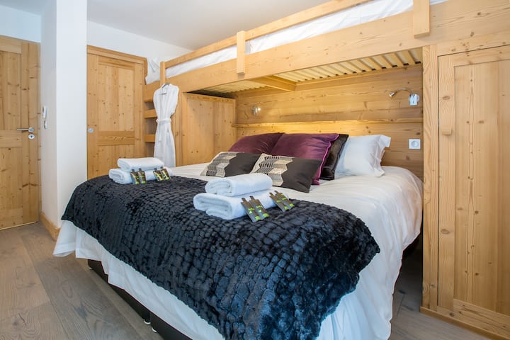  غرفة النوم 2
Joli - ElevationAlps.com