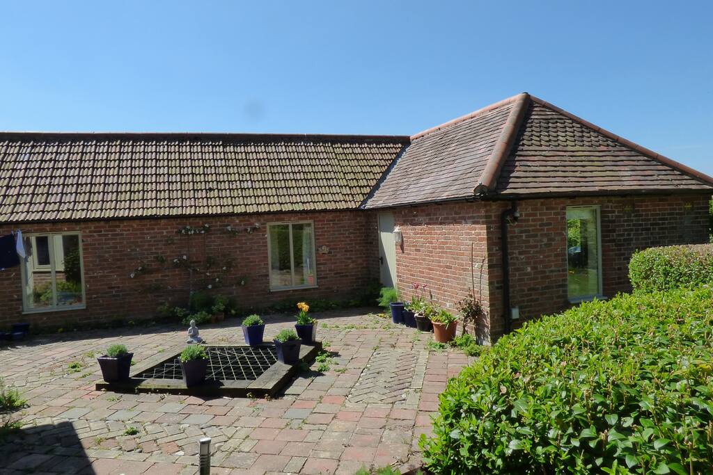 Your Accommodation
Entrance