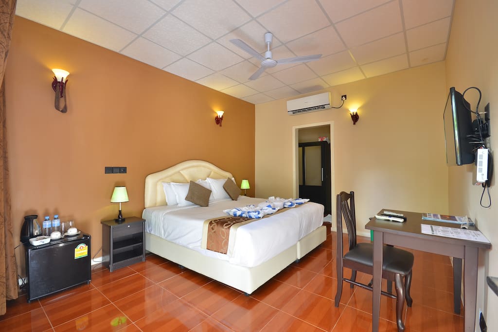 Deluxe Room Overview