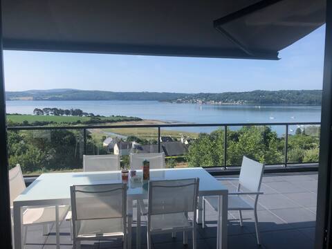 superb house with sea view