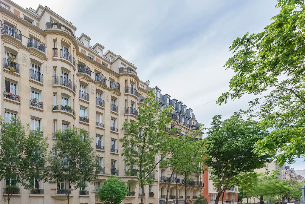 Building street view