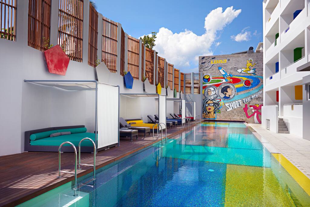 Luna2 pool