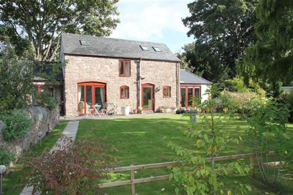 Coach House Wye Valley Cottages for Rent in RossonWye, United Kingdom