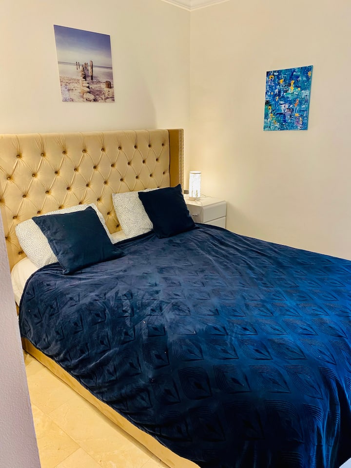 غرفة النوم 2