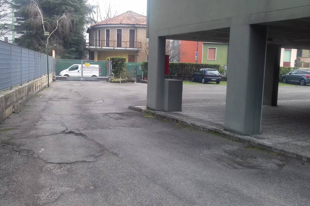 Cortile Passo Carraio