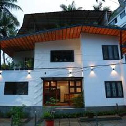 Airbnb Purameri Vacation Rentals Places To Stay Kerala India