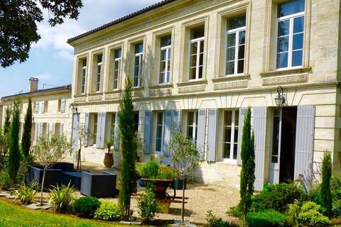 Historic villa with sunny pool and lovely grounds