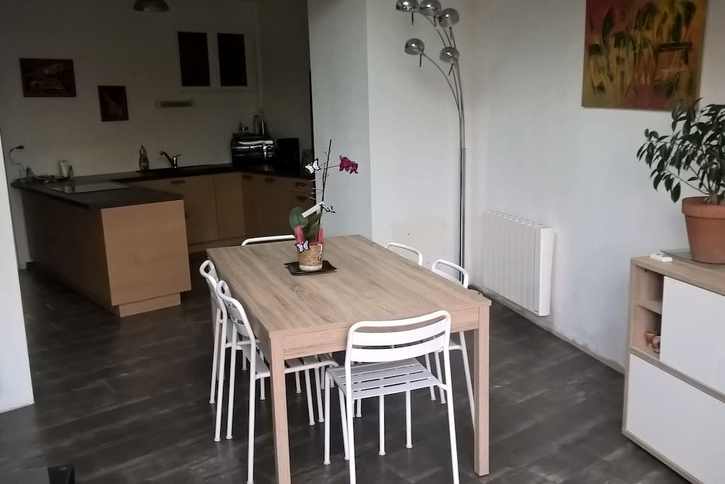 Véranda - Salle à manger - Cuisine
