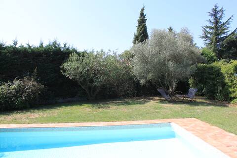 Pleasant family villa close to Toulouse