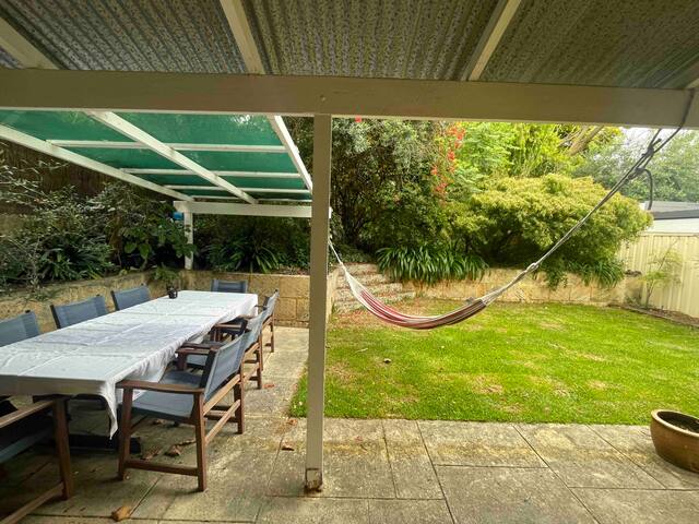 Family home in the heart of Swanbourne gallery image 3