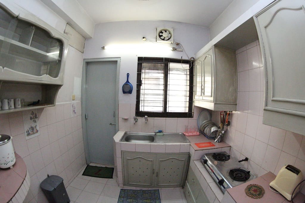 Full Fitted Kitchen