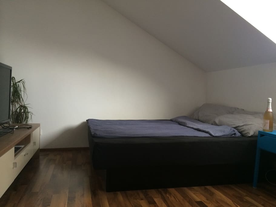 KING SIZE water bed