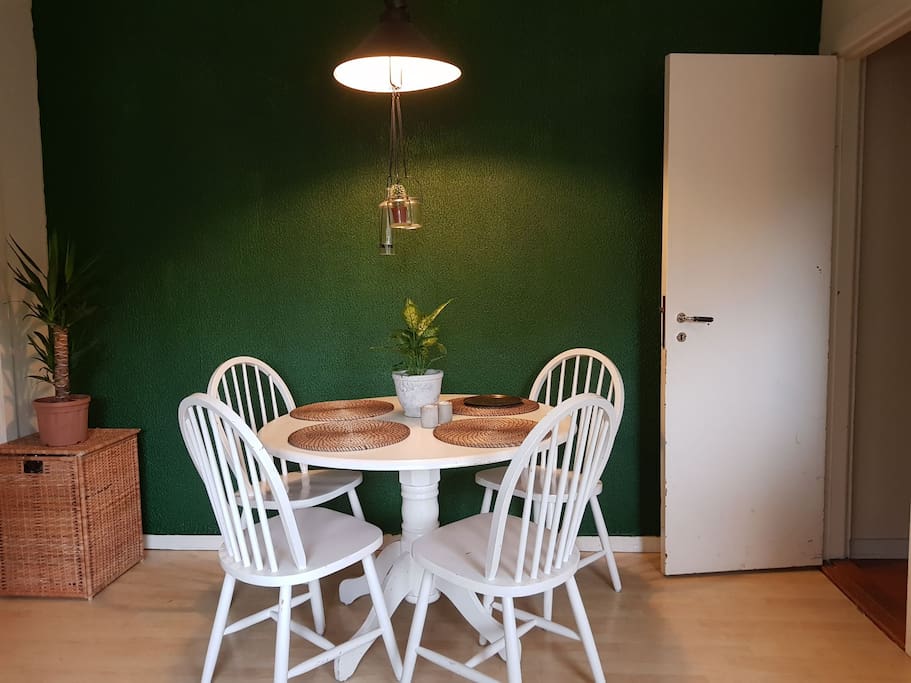 Kitchen table