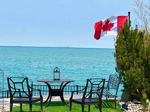 Million Dollar Private Waterfront Lake House - B&B
