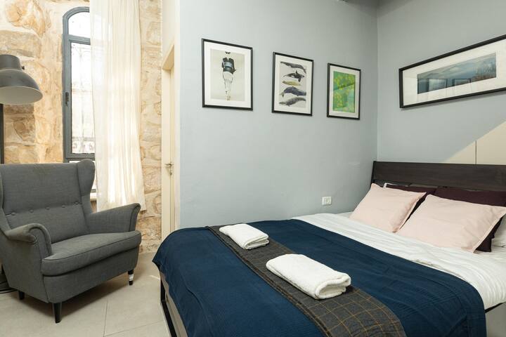 ✺WOW \\  Authentic Old City Apt For Families✺